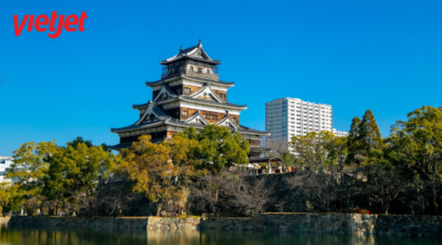 lâu đài hiroshima